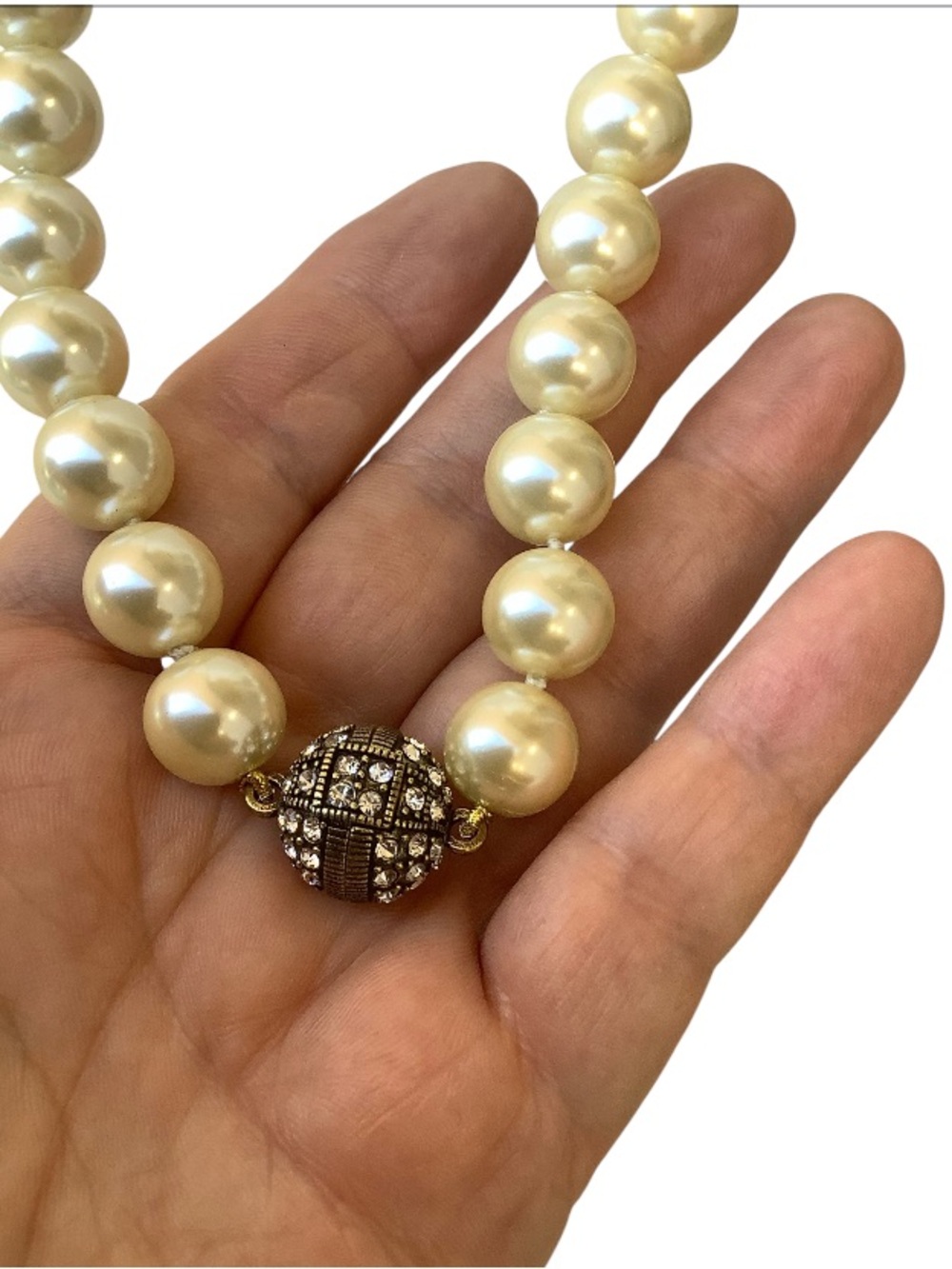 Heidi Daus 40” faux Pearl Swarovski Crystal Necklace - Picture 4 of 8